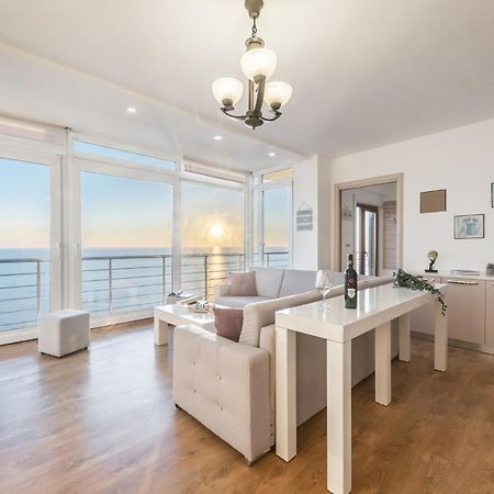 Blue Heaven -Full Sea View Brand New Apartment Durrës Exterior foto