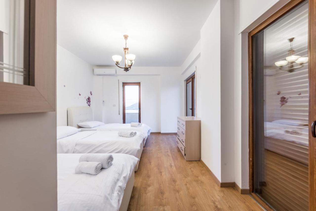 Blue Heaven -Full Sea View Brand New Apartment Durrës Exterior foto