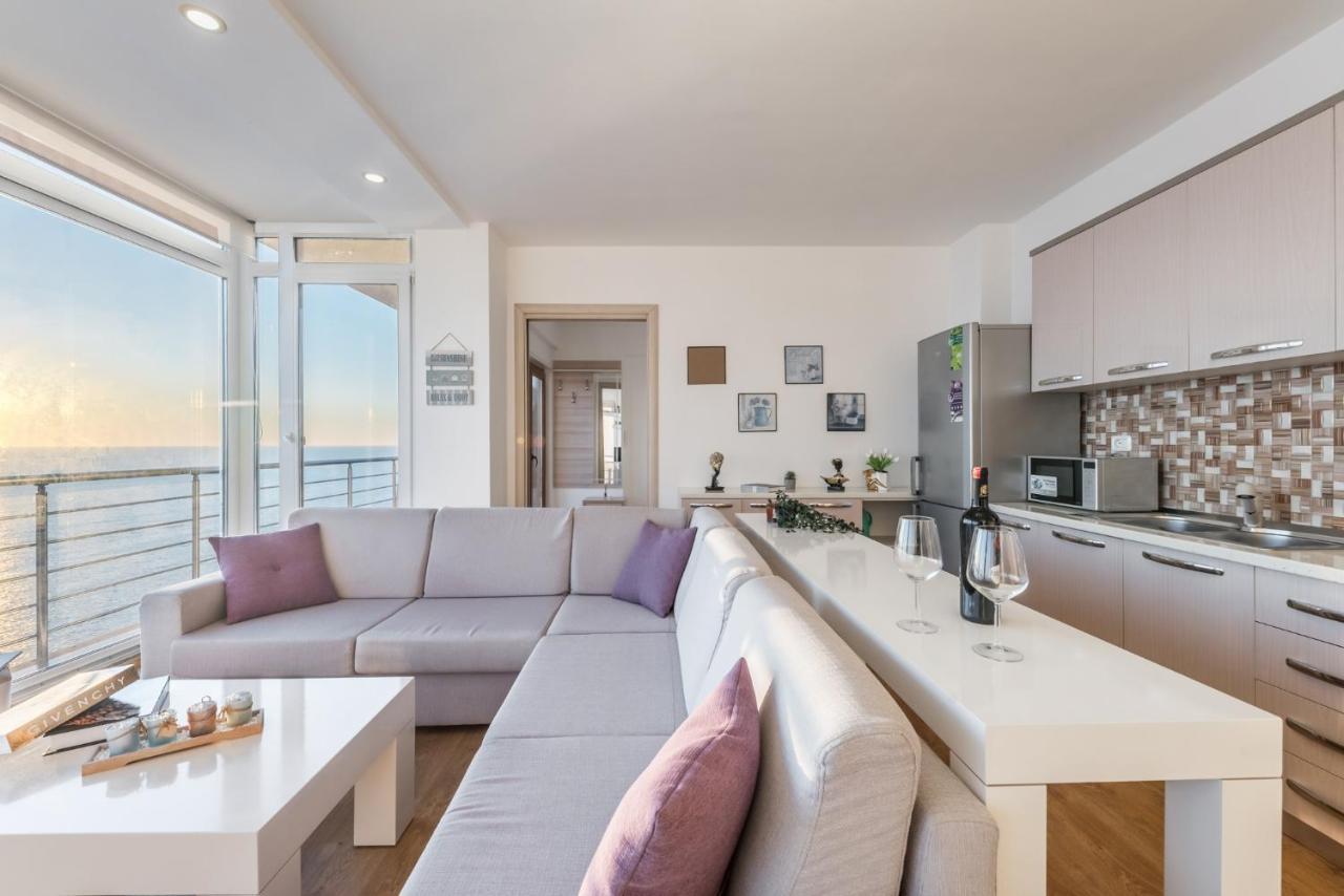 Blue Heaven -Full Sea View Brand New Apartment Durrës Exterior foto